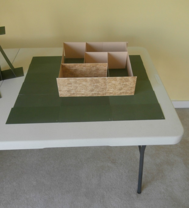 how to build a card house on a table