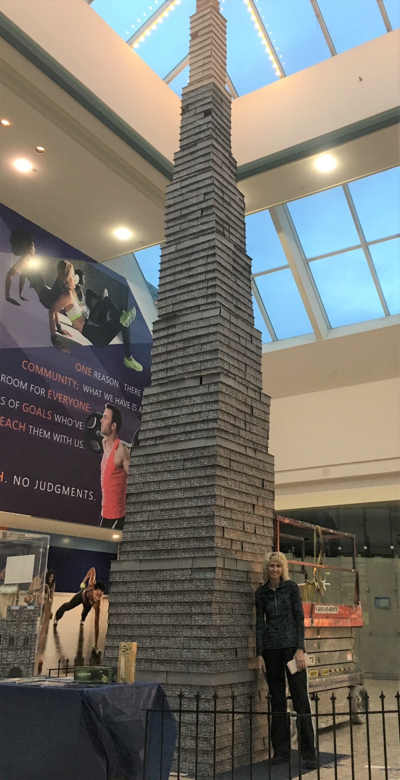 Kardtects Card Houses and Friday Fun Fact on the Washington Monument ...